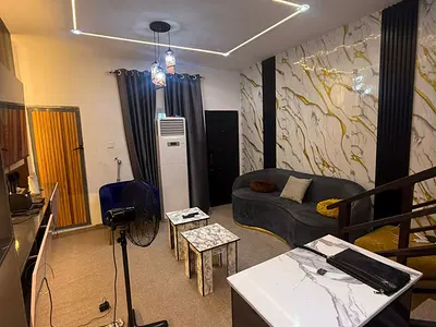 B1 Luxury 2 Bedroom Shortlet with PS5 & Snooker Netflix/Prime