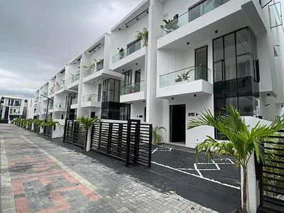 Luxury 4 Bedroom Semi Detached Duplex with BQ