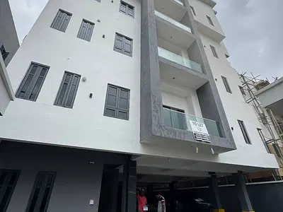 2 Bedroom Apartment with a Room BQ and Spacious Living Room