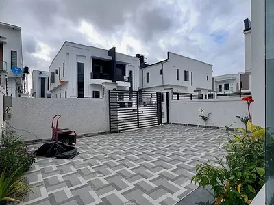 New 5 Bedroom Detached Duplex with BQ and Pool