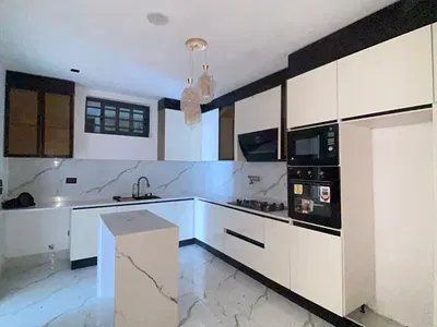 2 Bedrooom Apartment