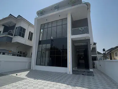 Excellent 5bedroom Duplex with a BQ and a Pool