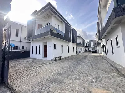 4 Bedroom Fully Detached with BQ