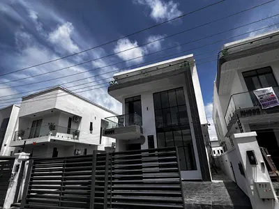Exquisite 5 Bedroom +swimming Pool +BQ Features - Secure Estate