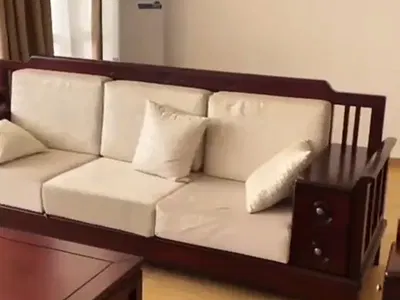 Fully Furnished Clean 4 Bedroom Flat