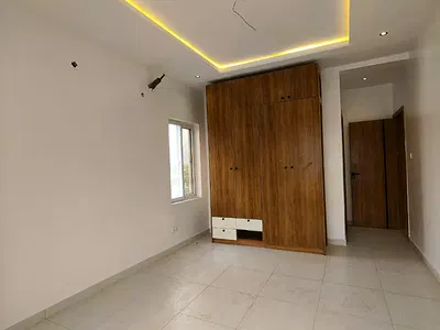 Luxury Spacious 3 Bedroom Apartment