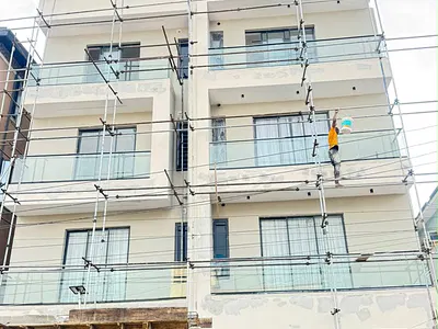 Luxe Studio Apartment with Solar, Free Wifi & Parking