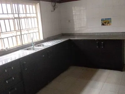Very Clean and Spacious 2 Bedroom Apartment