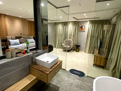 Luxury Semi Detached Three Bedroom Flat with All Room En-Suite