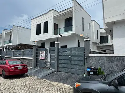 Very Spacious, Newly Built 5 Bedroom Detached Duplex with BQ