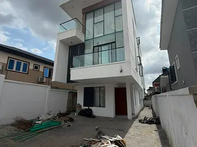 Luxury 5 Bedroom Detached Duplex with BQ & Swimming Pool
