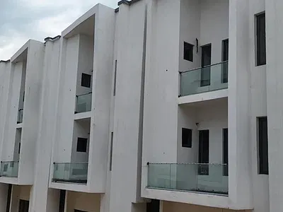 4 Bedroom Terrace Duplex with BQ