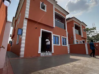 4 Bedroom Fully Detached Duplex