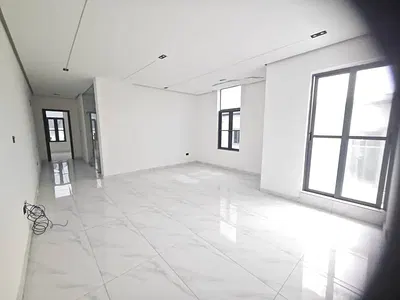 Newly Built Room and Parlor Flat Location: Ologolo