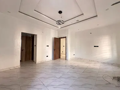 4 Bedroom Detached Duplex with BQ