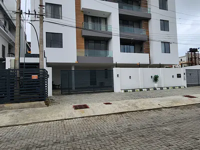 2 Bedroom Apartments