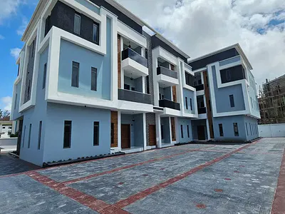 Luxury 2 Bedroom Apartment