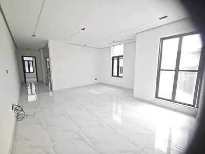 Brand New Mini Flat