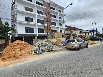 Beautiful 2 Bedroom Apartment