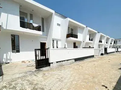 Neatly Finished 4 Bedroom Fully Detached Duplex & 4 Bedroom Semi Detac