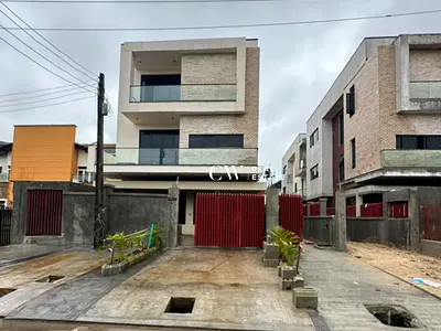 5 Bedroom Duplex in Lekki Phase 1