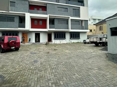 4 Bedroom Terrace Duplex in Lekki Phase 1