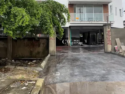2 Bedroom Apartment in Lekki Phase 1