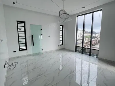 Luxury 4bedroom Fully Detached Duplex