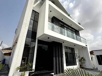 5-Bedroom Detached Duplex with Swimming Pool