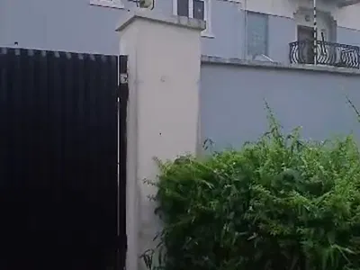 Spacious 2 Bedroom Semi Detached Duplex