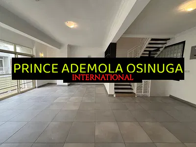 Luxury 4 Bedroom Terrace House + Garage+bq+pool+gym+green Area