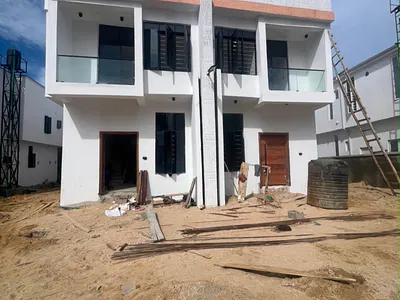 4 Bedroom Semi Detached