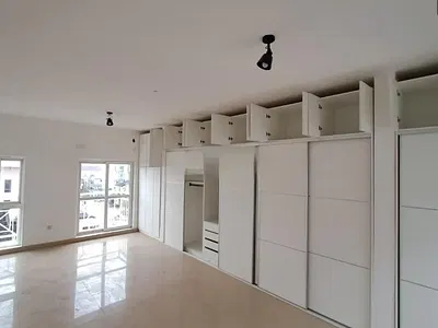 Spacious Penthouse of 4 En Suite Bedrooms + BQ +