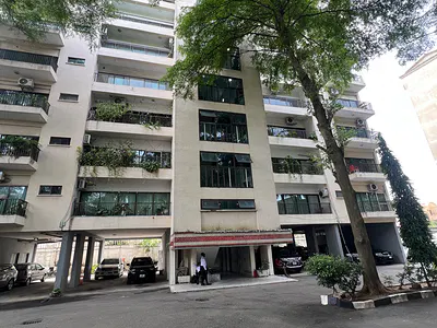 Luxury 3 Bedroom Apartment with BQ