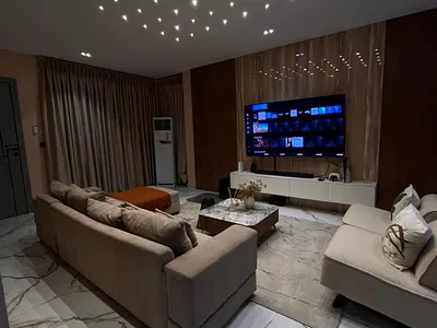 Third Floor 2 Bedroom Apartment