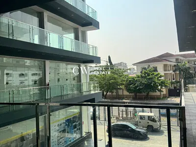 High-Visibility Commercial Spaces