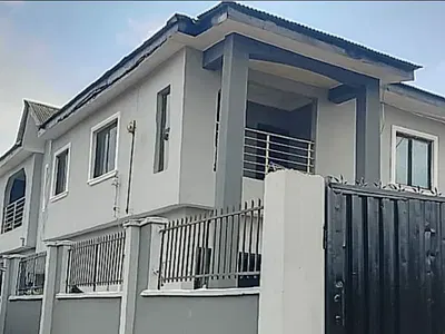 Block of 4flats= 2nos of 3bedroom & 2nos of 2bedroom