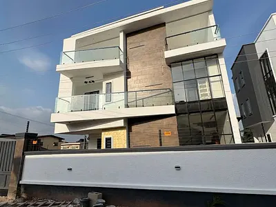5bedroom Detached Duplex with Swimming Pool