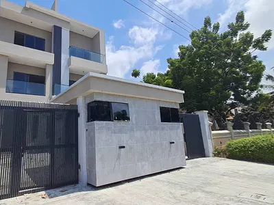 Premium 5 Bedroom Semi Detached Duplex on 3 Floors + Penthouse Level