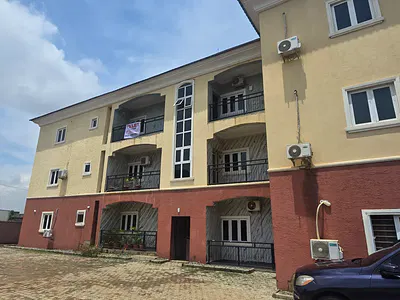 Luxury 2-Bedroom Flat with Amazing Features