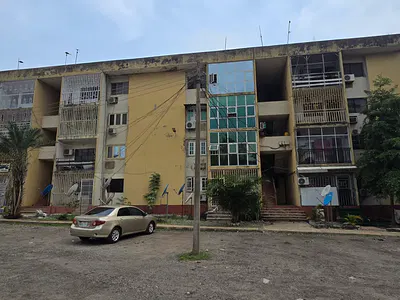 Luxury 3-Bedroom Flat with Excellent Features