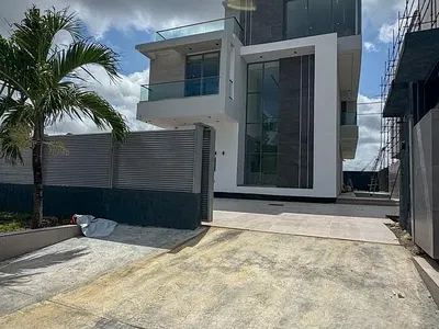 5bedroom Detached Duplex with Cinema, Pent Floor, Elevator, Pool, 2BQ