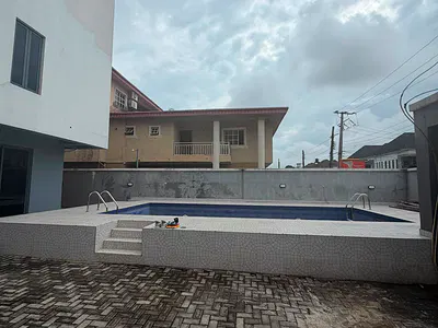 Spacious 2 Bedroom Apartment Service