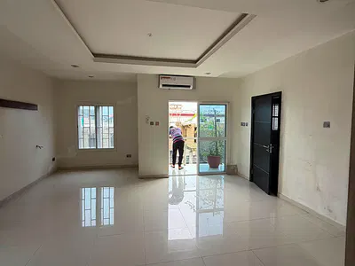 Spacious 4bedroom Terrace with BQ