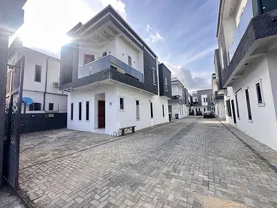 4 Bedroom Fully Detached with BQ