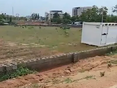 9, 717SQM, Commercial, Tarred Road, Fcda C of O