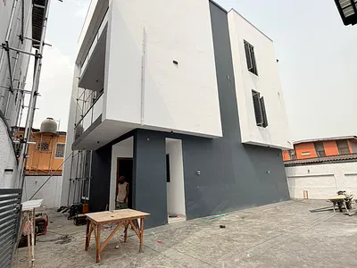 Newly Built 5 Bedroom Fully Detached Duplex with BQ