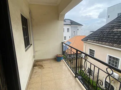 Serviced 3 Bedrooms Apartments Upstairs