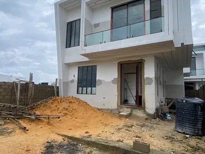 5 Bedroom Fully Detached with BQ