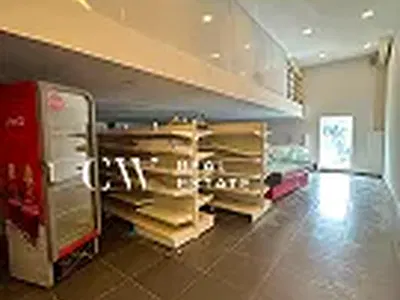 Ground Floor Commercial Space